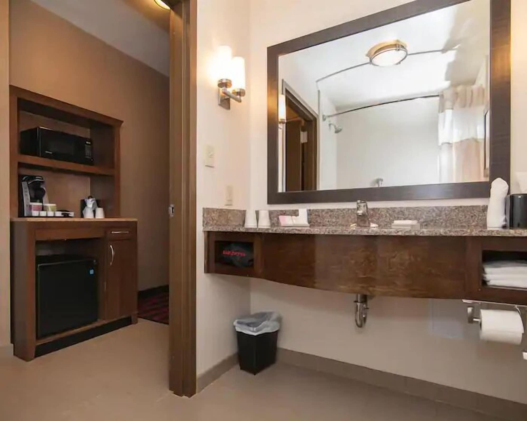 Hilton Garden Inn Closest Foxwoods Preston Exteriör bild