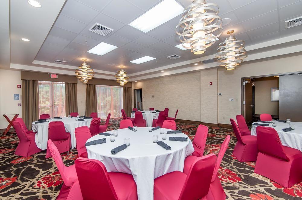 Hilton Garden Inn Closest Foxwoods Preston Exteriör bild